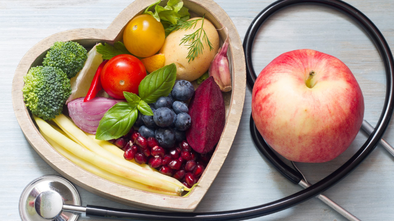 Benefits of Healthy Eating: Reduces the risk of cancer
